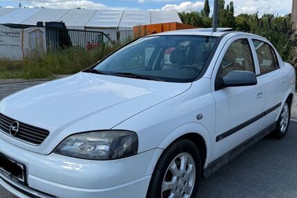 Opel Astra 124.000 km 3.950 &euro; Warstein 59581