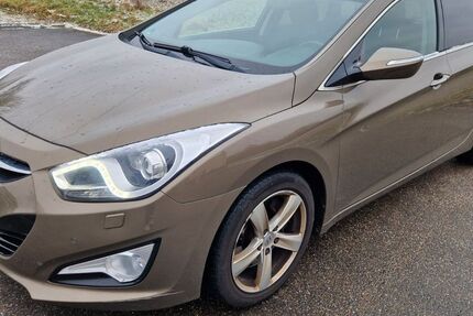 Hyundai i40 206.000 km 3.760 &euro; Gemmingen 75050