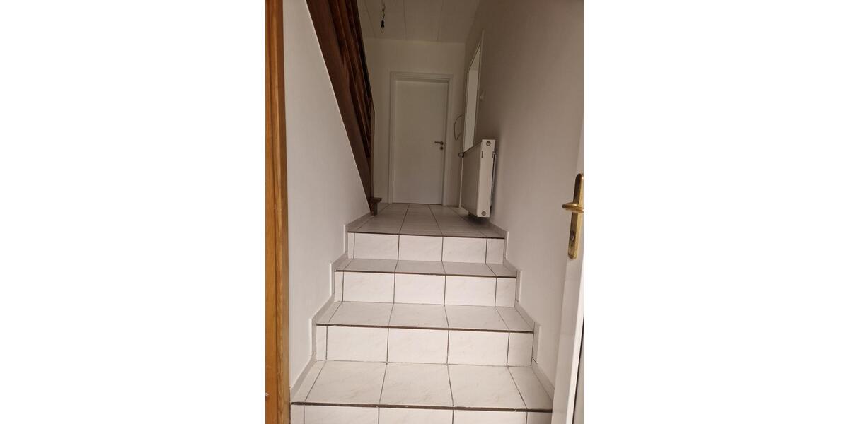 Einfamilienhaus Hörselberg-Hainich Hainich - 6 Zimmer, 130 m&sup2;, 1.000&euro; | Angebot:25519962