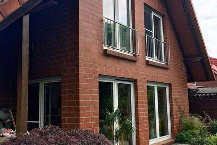 Haus Bechtsbüttel Bechtsbüttel - 6 Zimmer, 190 m&sup2;, 1.800&euro; | Angebot:24277702