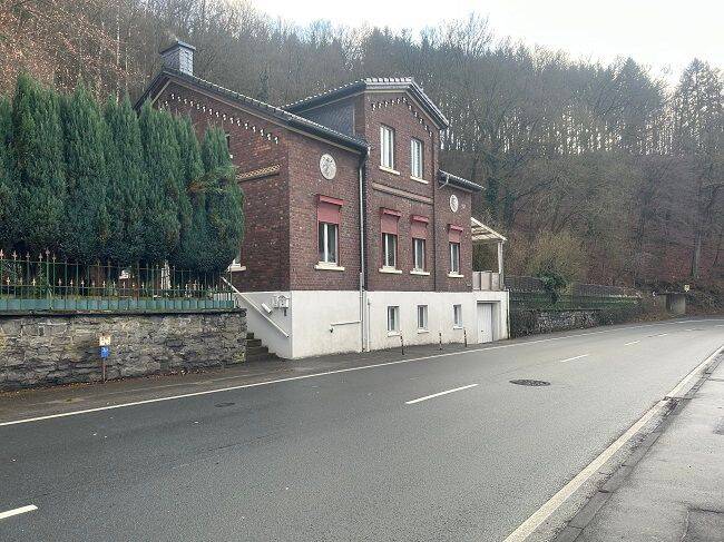 Einfamilienhaus Werdohl Bärenstein - 1 Zimmer, 220 m&sup2;, 259.000&euro; | Angebot:26128054