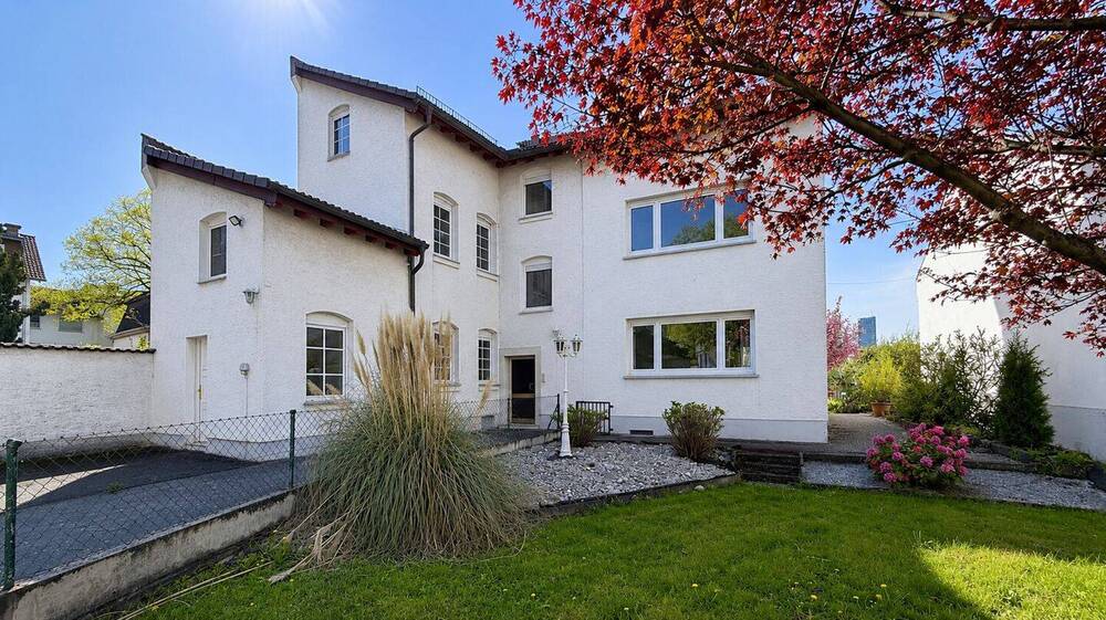 Mehrfamilienhaus, Wohnhaus Frankfurt am Main Fechenheim - 8 Zimmer, 226 m&sup2;, 890.000&euro; | Angebot:26804073