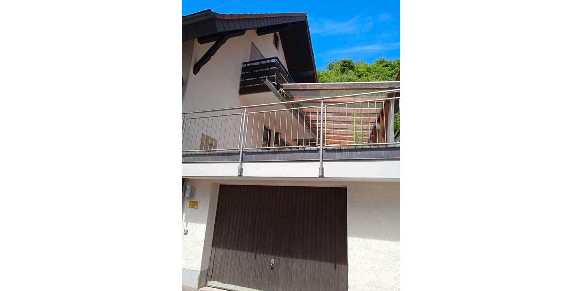 Mehrfamilienhaus, Wohnhaus Malterdingen - 8 Zimmer, 220 m&sup2;, 450.000&euro; | Angebot:26087156