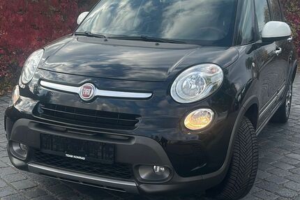 Fiat 500L 89.710 km 8.450 € Leipzig 04103