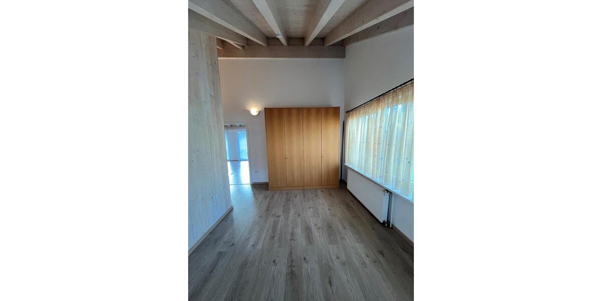 Dachgeschoßwohnung Balingen - 2 Zimmer, 80 m&sup2;, 850&euro; | Angebot:24835333