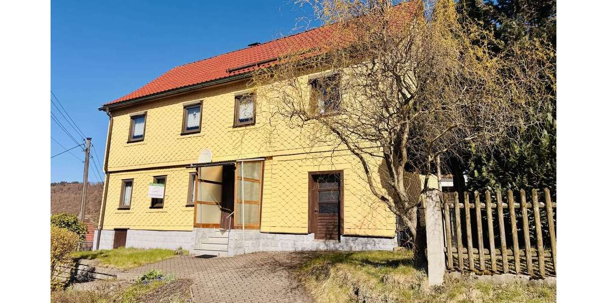 Einfamilienhaus Zella-Mehlis Mehlis - 8 Zimmer, 131 m&sup2;, 69.800&euro; | Angebot:26694738