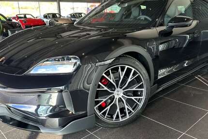 Porsche Taycan 11.900 km 125.911 &euro; Hilzingen 78247