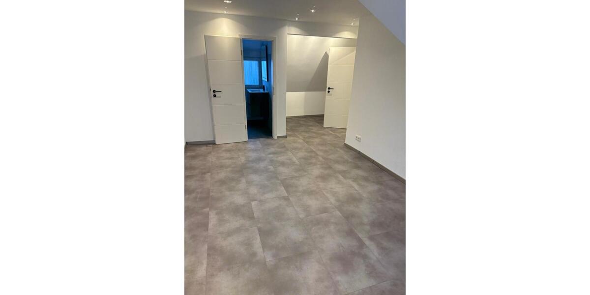 Zwei sanierte Doppelhaushälften in Wuppertal-Langerfeld 3 zimmer