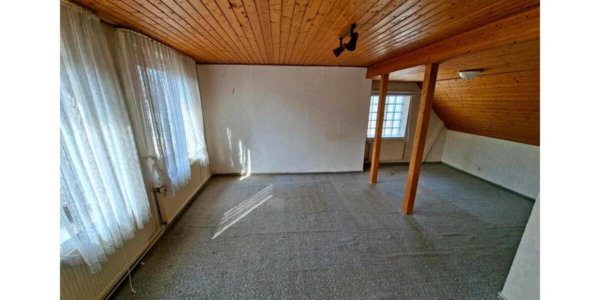 Einfamilienhaus Busdorf - 3 Zimmer, 120 m&sup2;, 179.000&euro; | Angebot:26017231