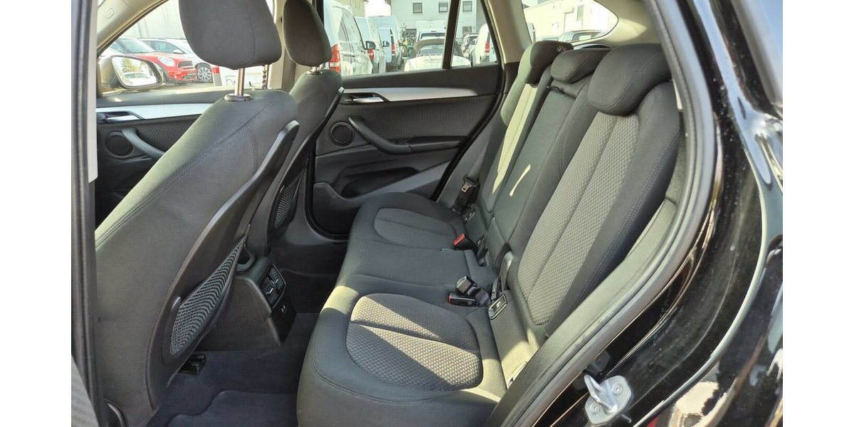 BMW X1 sDrive 18 i Advantage LED, Navigation 53.758 km 18.890 &euro; Rodgau 63110