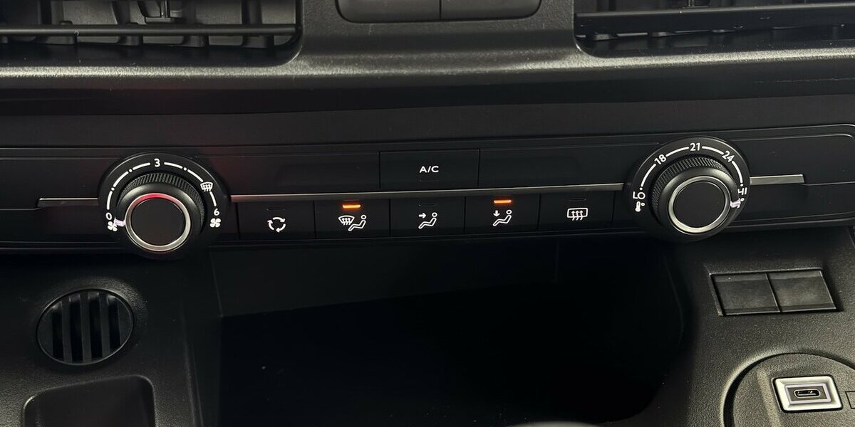 Citroen Berlingo 110 Puretech Plus M Winterpaket Carplay 16.600 km 21.490 &euro; Lich 35423