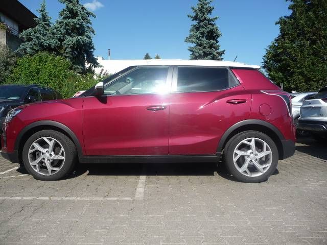 SsangYong Tivoli 24.100 km 16.990 &euro; Remseck 71686