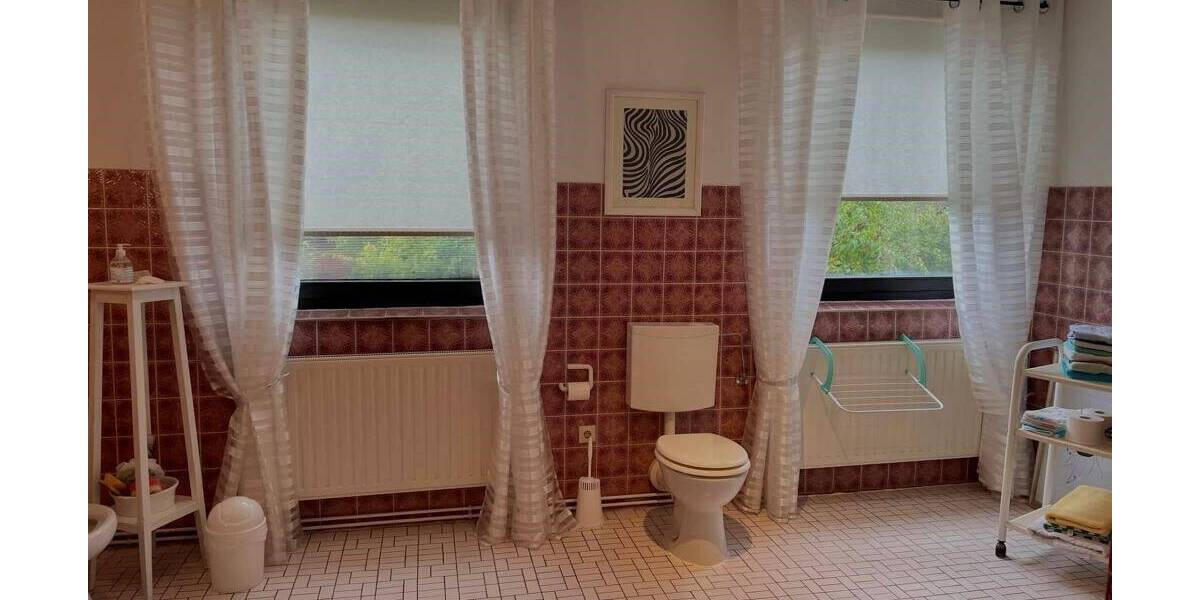 Einfamilienhaus Lüchow Künsche - 1 Zimmer, 300 m&sup2;, 320.000&euro; | Angebot:25771406