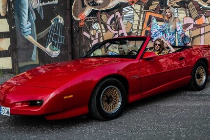 Pontiac Firebird 25.000 km 21.000 € Sosnowiec 