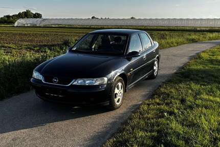 Opel Vectra 130.180 km 1.500 &euro; Willstätt 77731