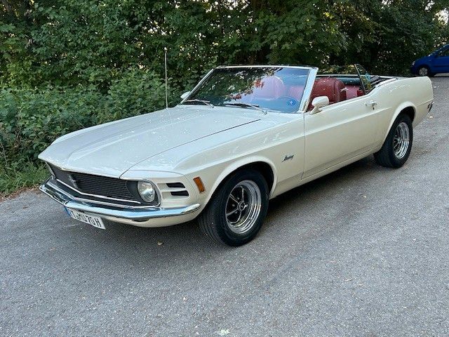 Mustang