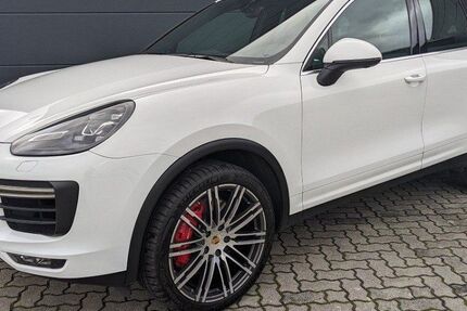 Porsche Cayenne 67.190 km 54.290 &euro; Hoyerswerda 02977