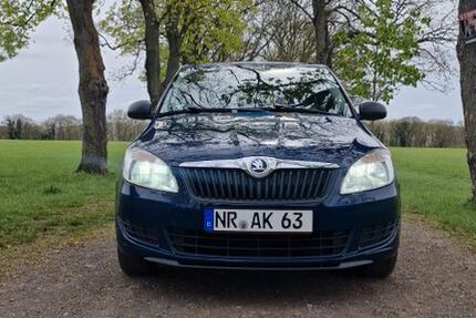 Skoda Fabia 148.462 km 4.500 &euro; Bruchhausen 53572