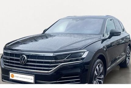 VW Touareg 144.645 km 36.240 &euro; Lüneburg 21335