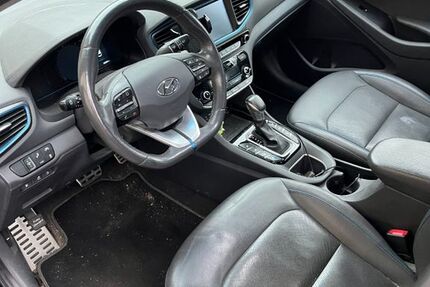 Hyundai IONIQ 208.800 km 10.000 € Wiesbaum 54578