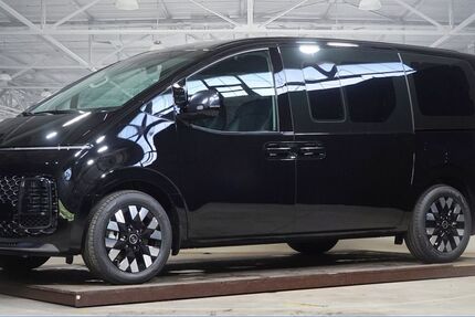 Hyundai STARIA 2.500 km 48.780 &euro; Michelstadt 64720