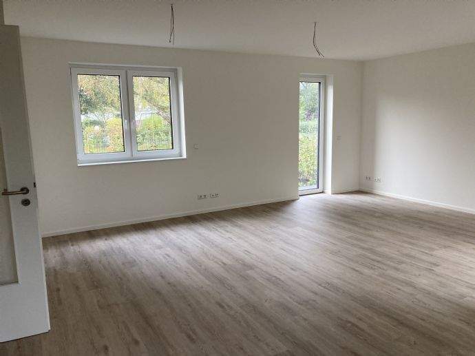 Etagenwohnung Uetersen Klosterbezirk - 2 Zimmer, 75 m&sup2;, 880&euro; | Angebot:25526153