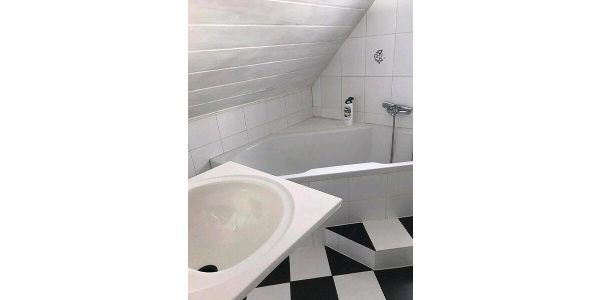Mehrfamilienhaus, Wohnhaus Felsberg - 11 Zimmer, 300 m&sup2;, 248.000&euro; | Angebot:26374731