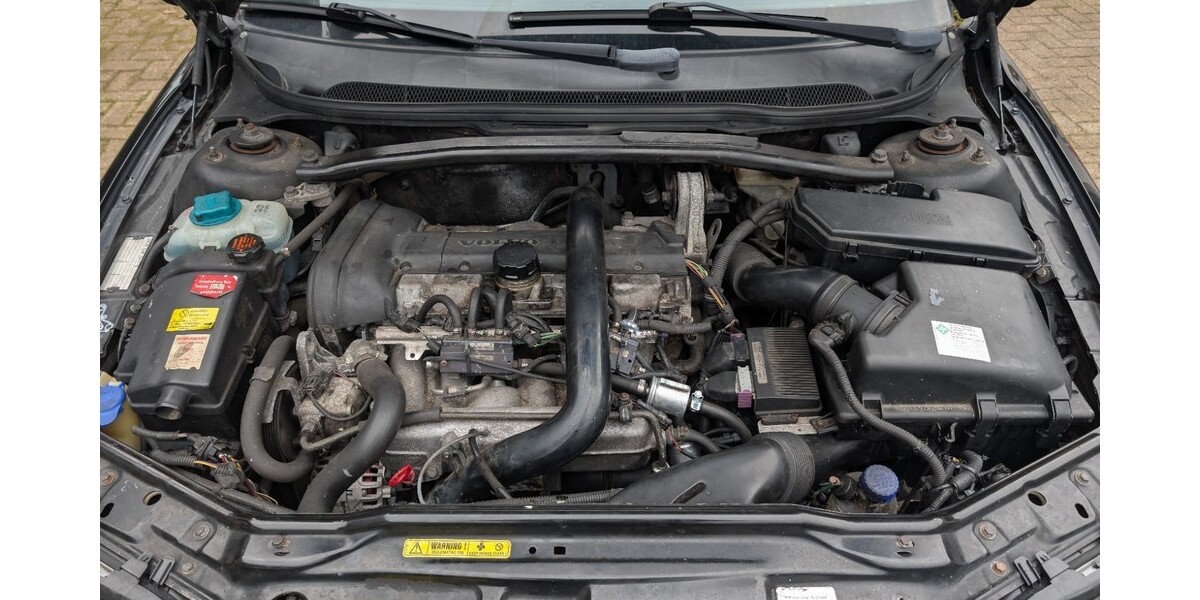 Volvo V70 400.500 km 1.600 &euro; Bissendorf 49143