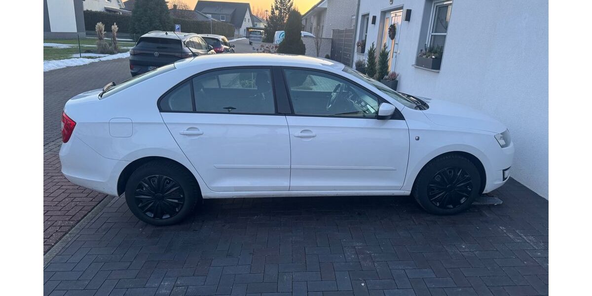 Skoda Rapid 150.000 km 5.999 &euro; Rühen 38471