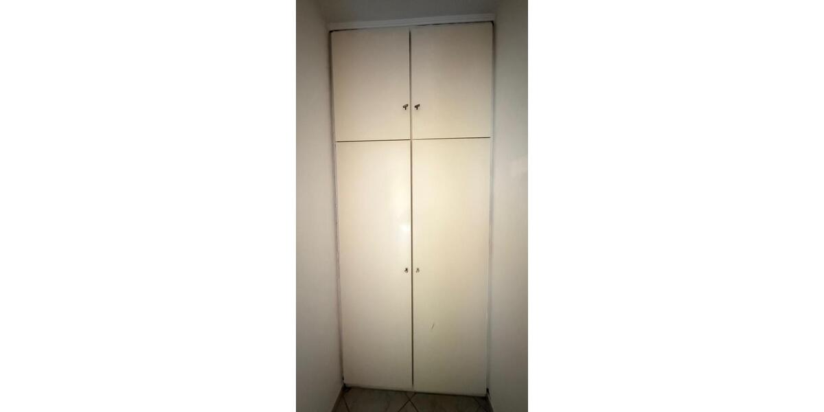 Etagenwohnung Siegburg - 2 Zimmer, 75 m&sup2;, 1.400&euro; | Angebot:26432732