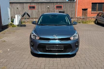 Kia Rio 73.041 km 9.950 &euro; Prisdorf bei Hamburg 25497