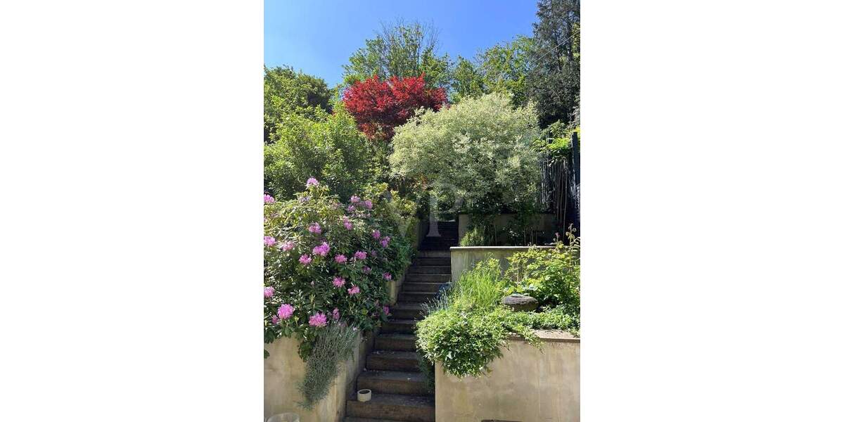 Reihenendhaus Hofheim am Taunus Lorsbach - 4 Zimmer, 141 m&sup2;, 1.950&euro; | Angebot:25360468