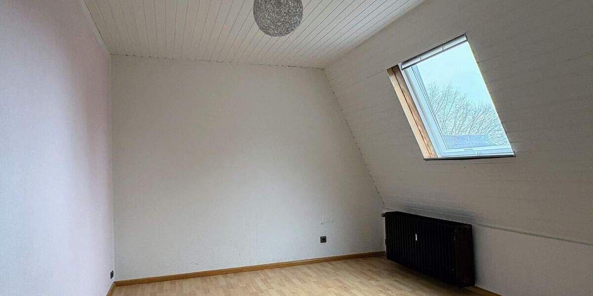 Reihenendhaus Mönchengladbach Waldhausen - 8 Zimmer, 217 m&sup2;, 349.000&euro; | Angebot:25744210