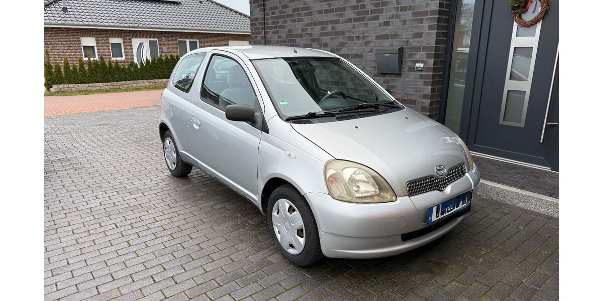 Toyota Yaris 185.000 km 1.550 &euro; Holdorf 49451