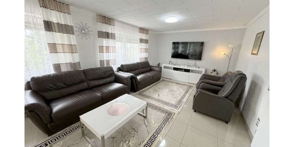 Etagenwohnung Siegburg - 4 Zimmer, 122 m&sup2;, 319.000&euro; | Angebot:25632937