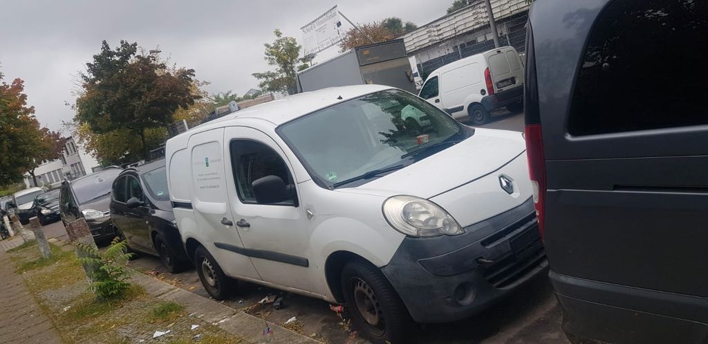 Renault Kangoo 260.000 km 899 € Berlin 12099