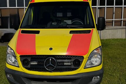 Mercedes-Benz Sprinter 319.540 km 7.000 &euro; Pressig 96332