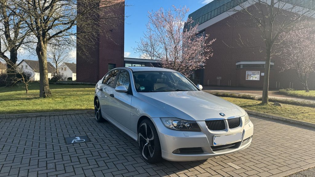 BMW 320 264.000 km 4.500 &euro; Belm 49191