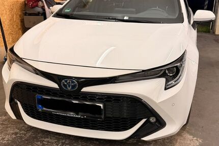 Toyota Corolla 31.650 km 21.500 &euro; Hochheim 65239