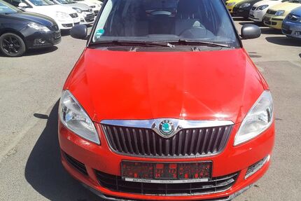 Skoda Fabia 123.510 km 3.990 &euro; Neusorg 95700
