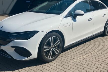 Mercedes-Benz EQE 30.000 km 52.000 &euro; Böblingen 71034