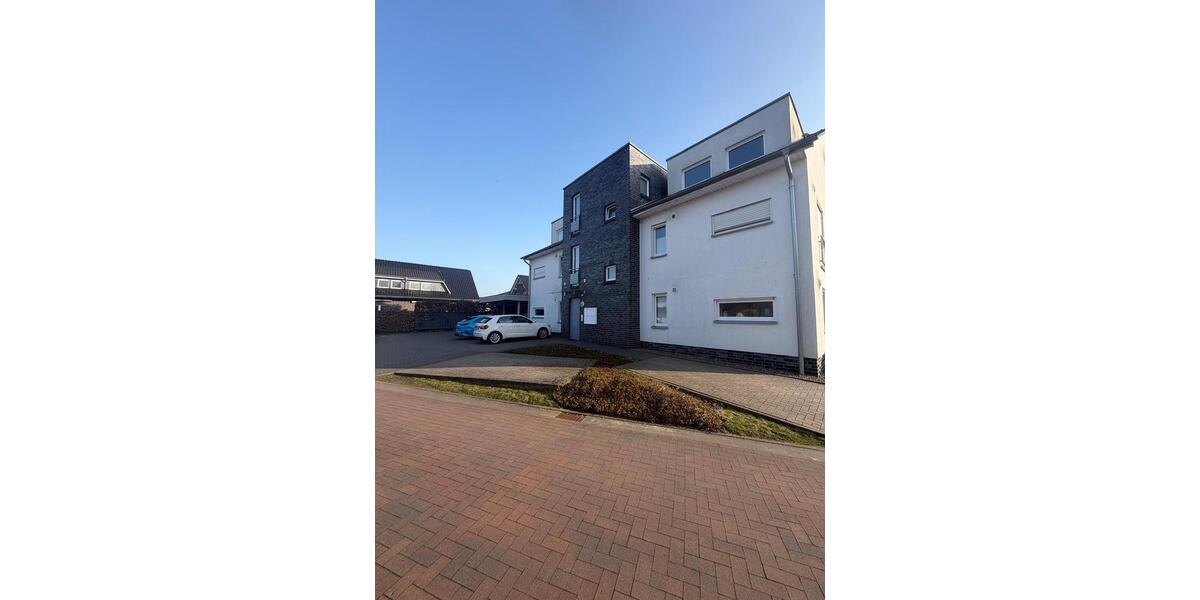 Erdgeschoßwohnung Wildeshausen - 3 Zimmer, 88 m&sup2;, 760&euro; | Angebot:25430098