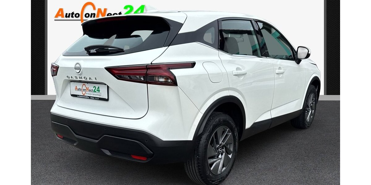 Nissan Qashqai Accenta *Xtronic/SHZG/Navi-App/Kamera/ICC/ 23.631 km 23.990 &euro; Bamberg 96052