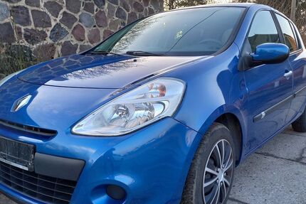 Renault Clio 102.200 km 3.990 &euro; Demmin 17109