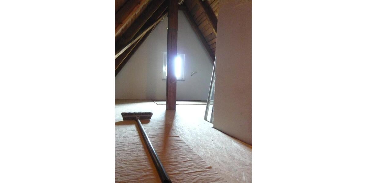 Einfamilienhaus Prosselsheim - 6 Zimmer, 98 m&sup2;, 1.000&euro; | Angebot:25419692