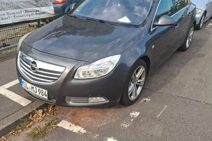 Opel Insignia 260.000 km 1.300 &euro; Wiesbaden 65197