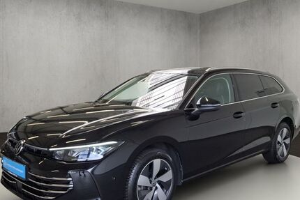 VW Passat 33.463 km 42.700 &euro; Dietzenbach 63128