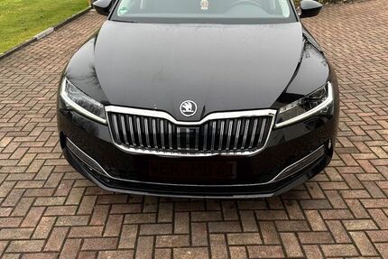 Skoda Superb 73.500 km 21.750 &euro; Laugna 86502