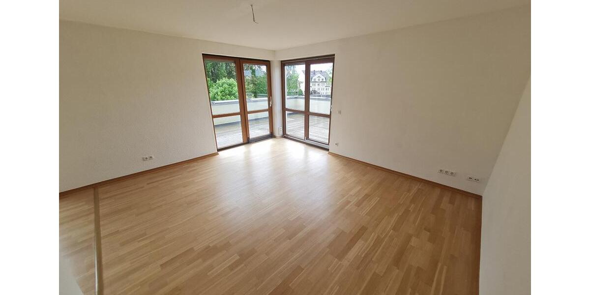 Einfamilienhaus Burgstädt - 3 Zimmer, 101 m&sup2;, 890&euro; | Angebot:26649295