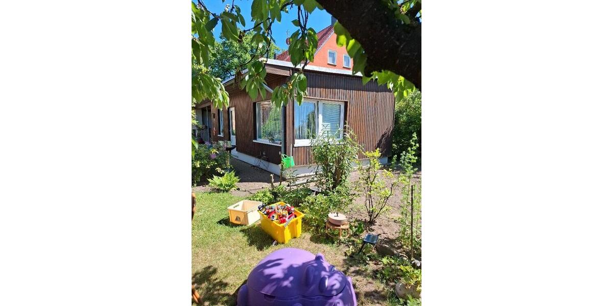 Doppelhaushälfte Dessau-Roßlau Dessau - 6.5 Zimmer, 137 m&sup2;, 260.000&euro; | Angebot:27073182